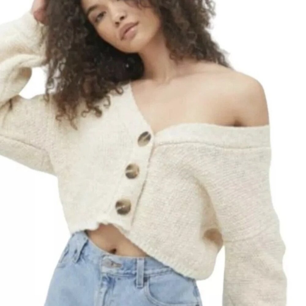 Urban Outfitters Women's Size Large Ivory Chenille Button Cardigan